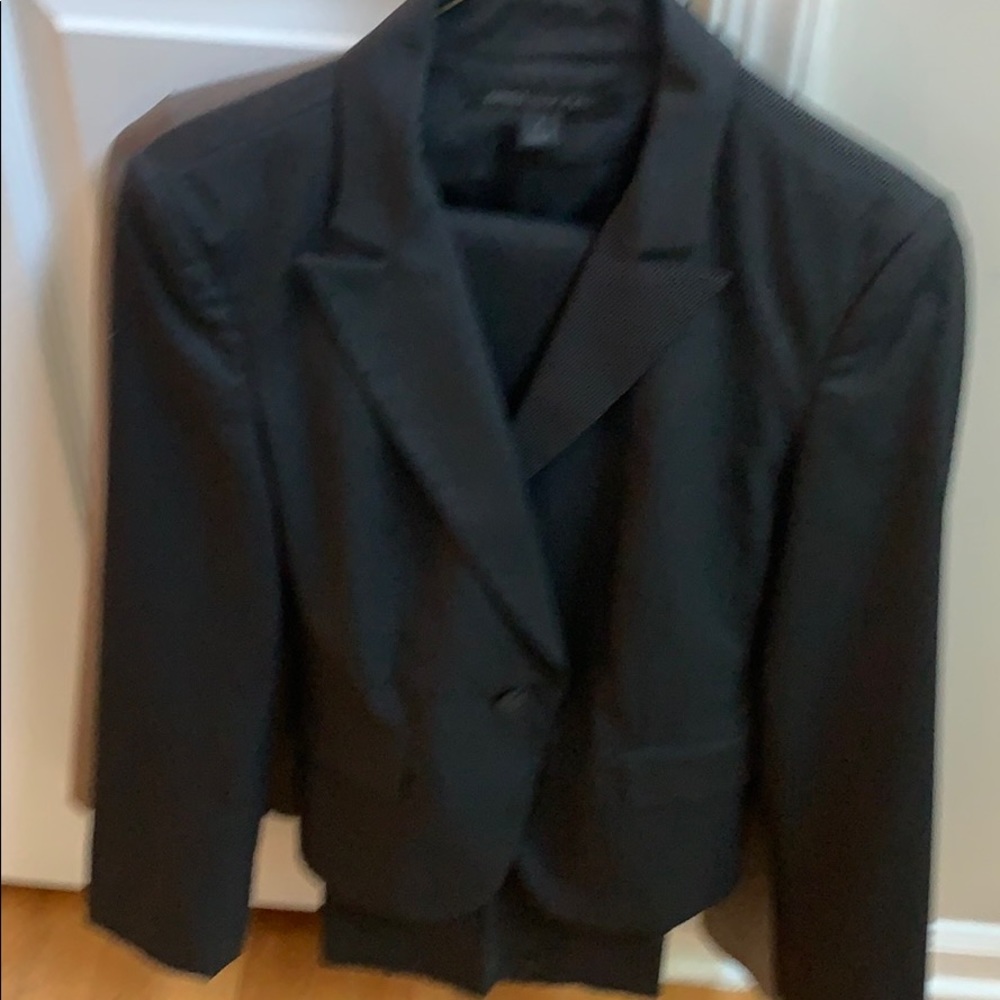 Size 0;suite;Excellent!